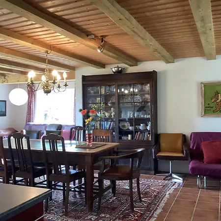 Appartement Atelierhaus Am Bodden B Unten Grubnow